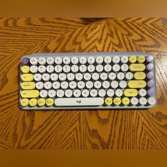 Logitech Pop Keys - Picture 2 of 16